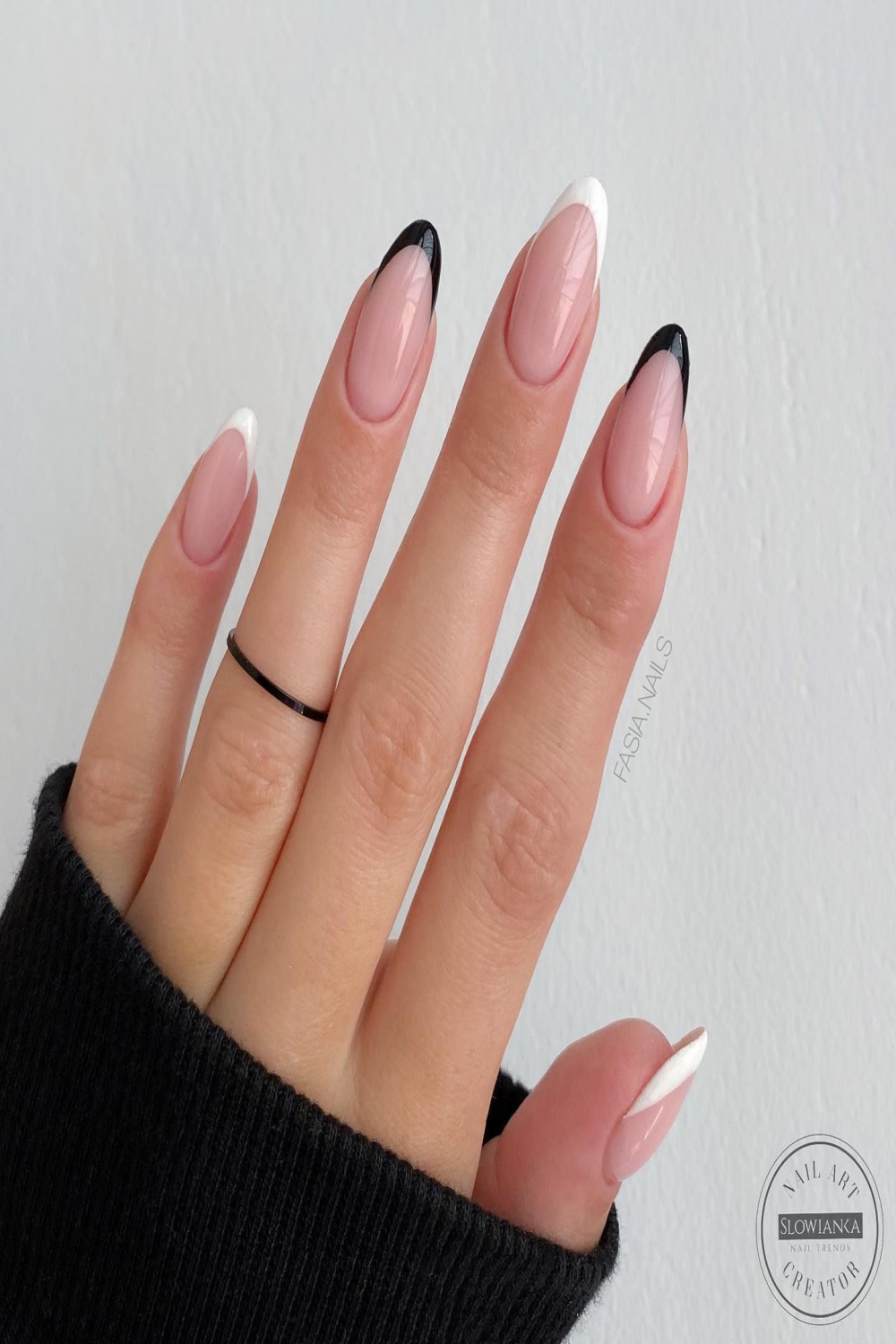 + Black and White Nails That Are Trendy Right Now! - Prada