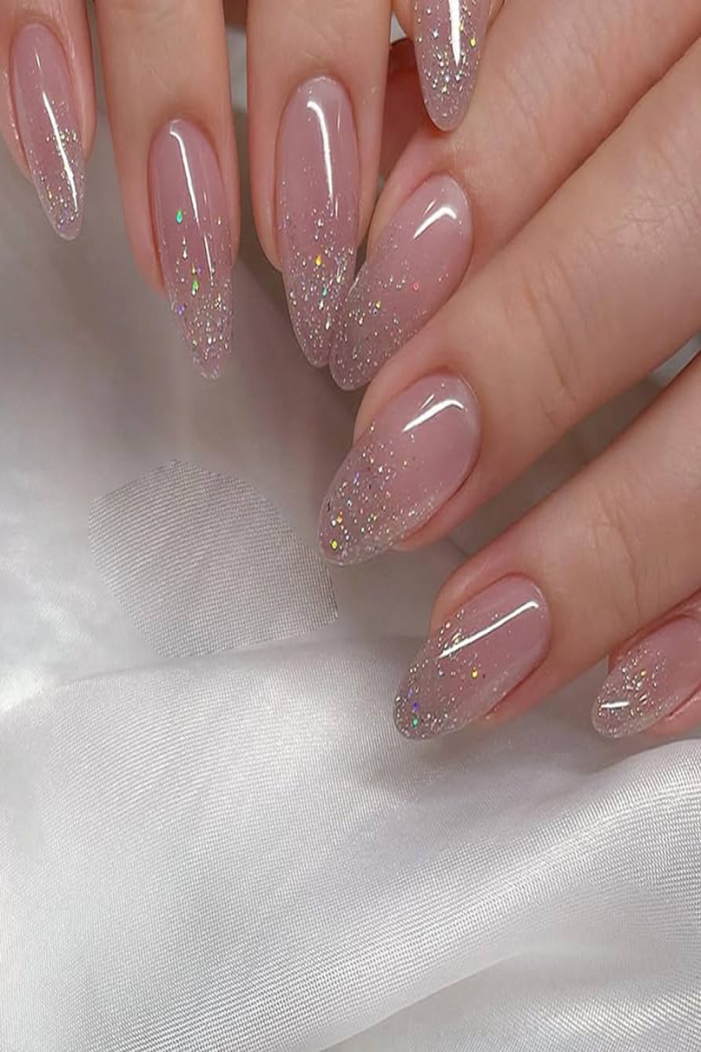 Ceboic Mandel Nägel Zum Aufkleben Kurz, French Pink Silver Glitzer  Künstliche Nägel Glossy Kunstnägel Press on Nails, Almond Full Cover  Fingernägel