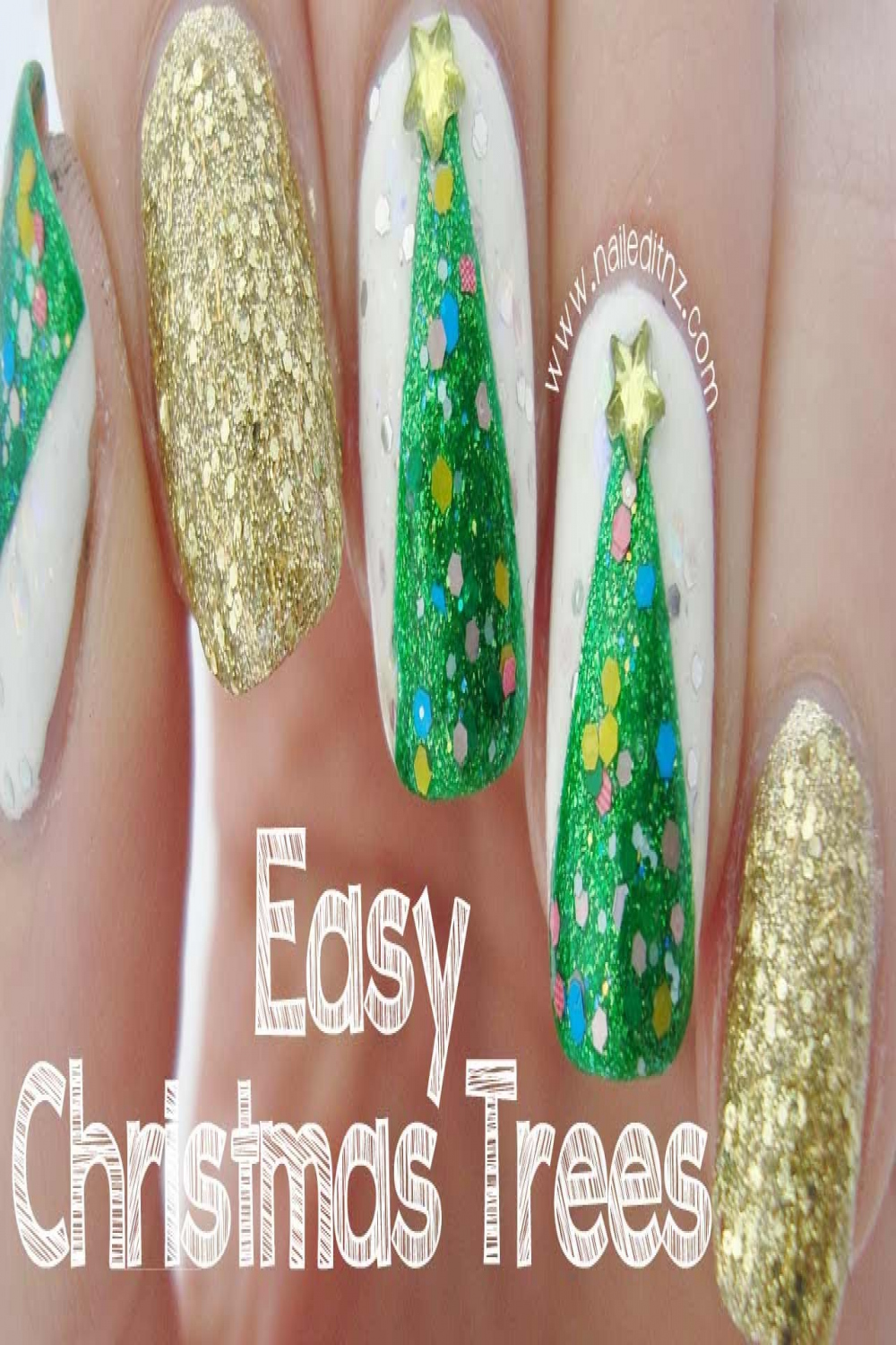 Easy Christmas Tree Nail Art