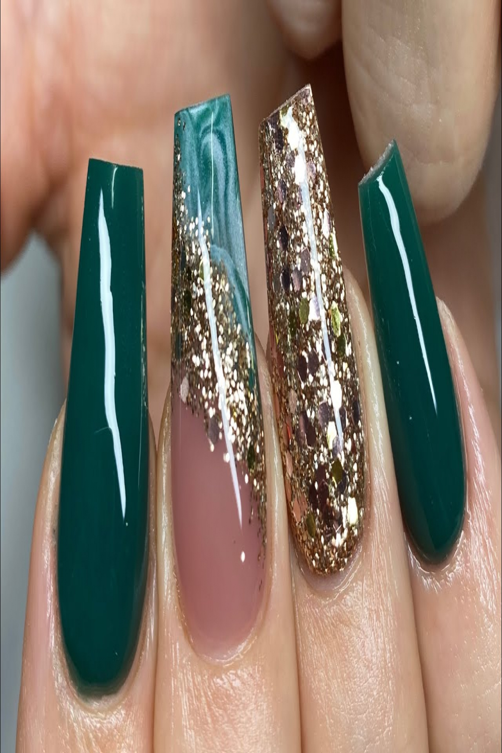 Emerald Green & Gold - Acrylic Nail Tutorial