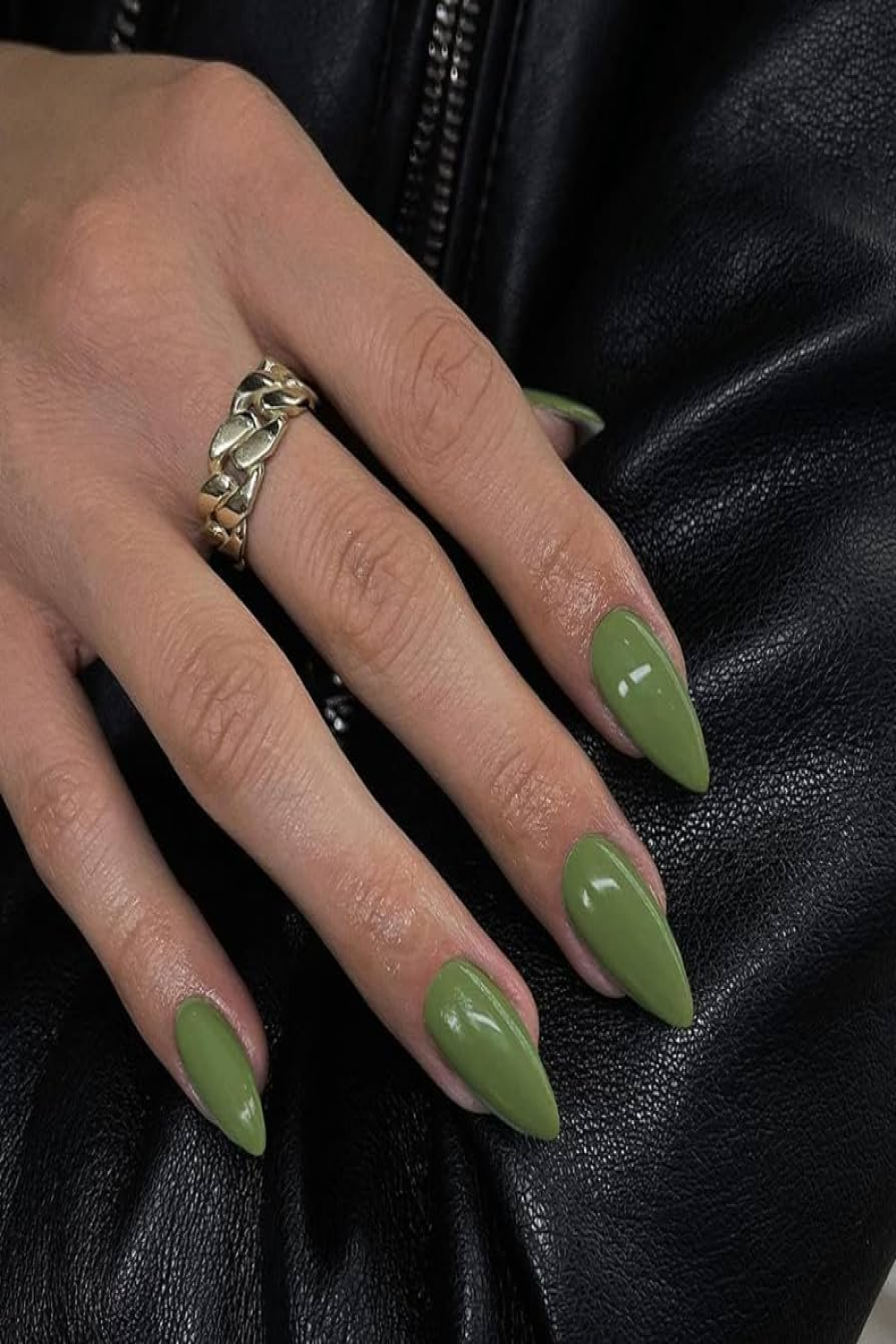 Feder Oliv Grün Drücken Sie auf Nägel Mandel,KXAMELIE Nägel Aufkleben  Mittel Acryl Nägel Reine Glänzend Falsche Green Almond Fingernägel Nägel