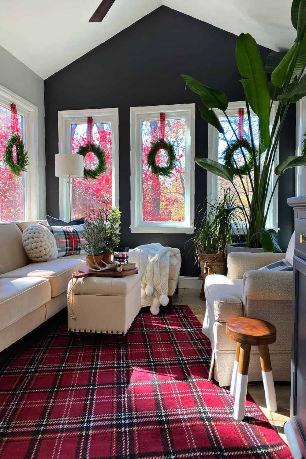 Genius Way to Hang Wreaths on Inside Windows · Chatfield Court