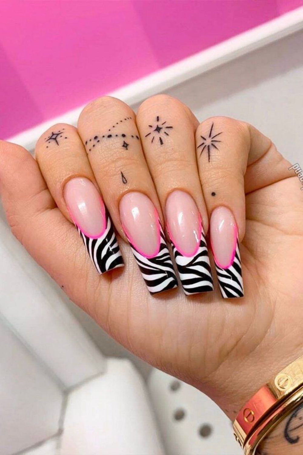 gorgeous examples of colored french tip nails  Unhas, Unhas