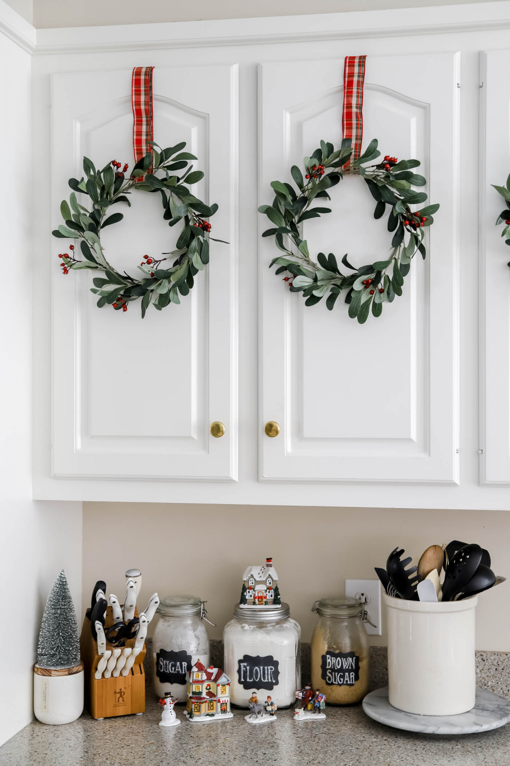 How To Display Kitchen Cabinet Wreaths - The Turquoise Home