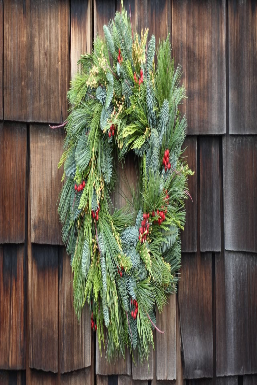 How to Make a Holiday Wreath