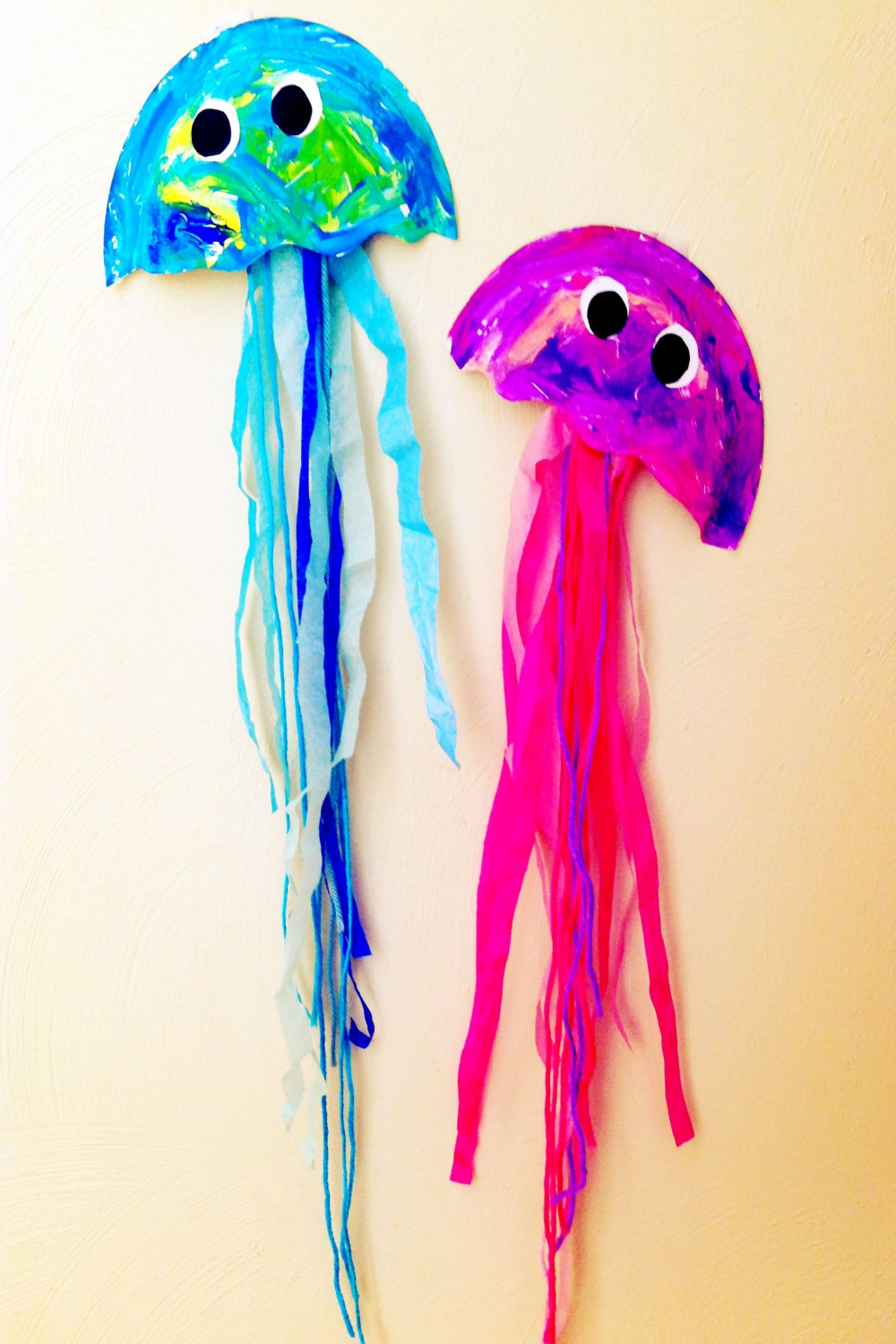 Jellyfish craft made from paper bowls  Jellyfish craft, Preschool