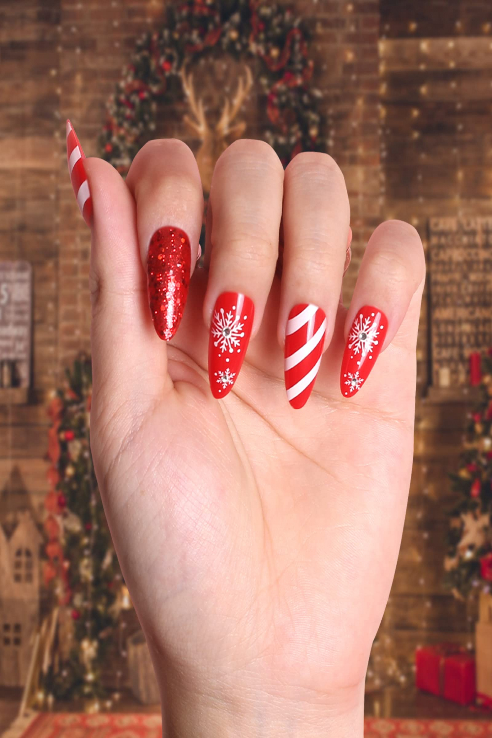 LADYING Pack of  Christmas Press On Nails Almond Short Red