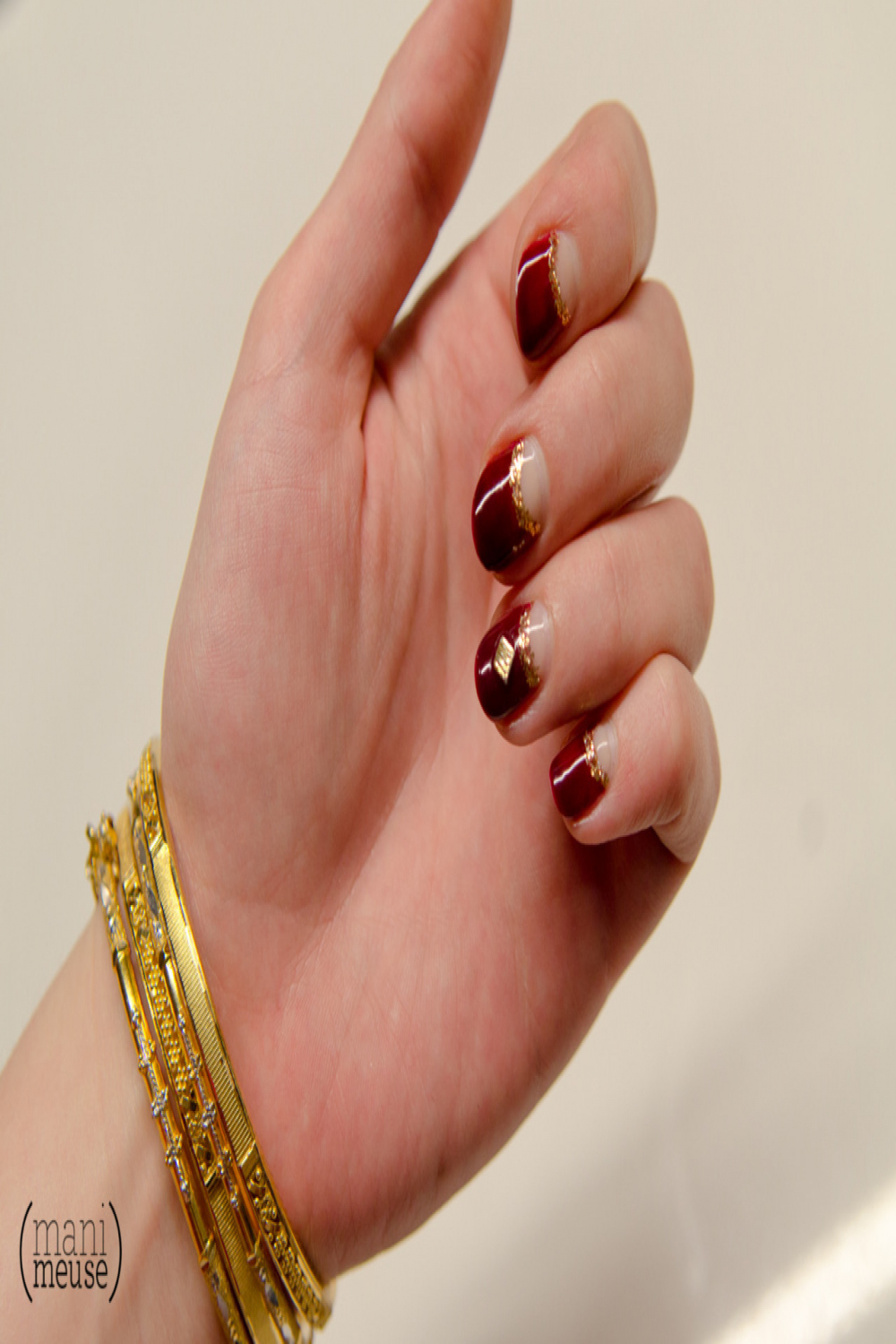 mani-meuse — Red and gold half moons for an uncle