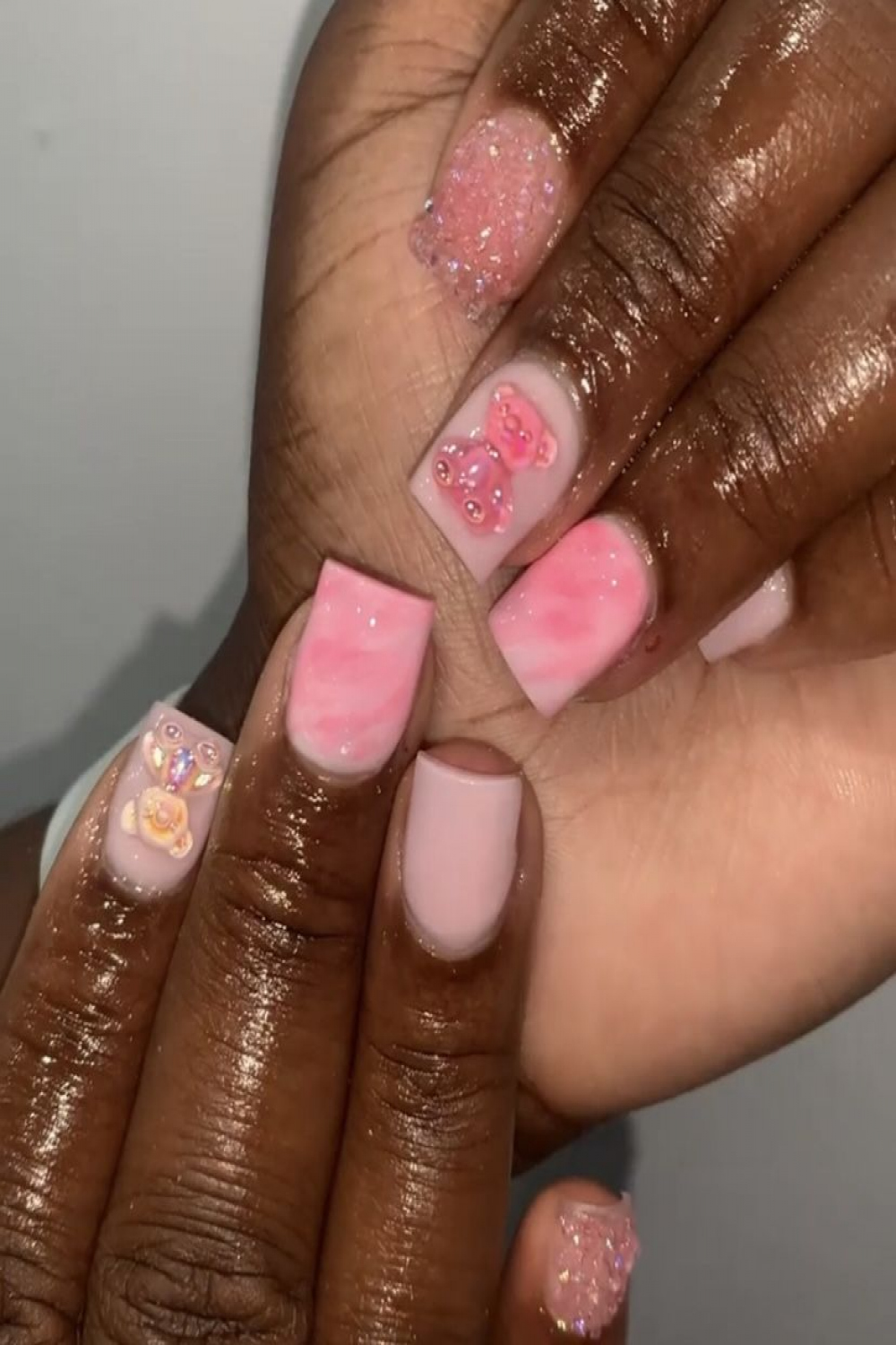 𝑁𝑎𝑖𝑙𝑧  Colored acrylic nails, Short acrylic nails, Acrylic