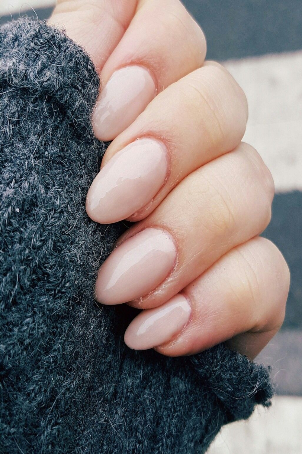 Neutral almond acrylic nails  Natural acrylic nails, Almond nails