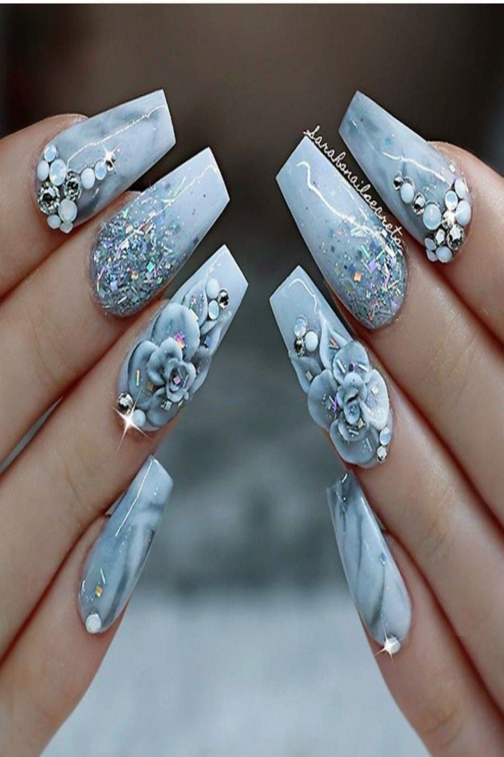 Pin by Filipa Martins on Unhas  Bling nails, Trendy nails