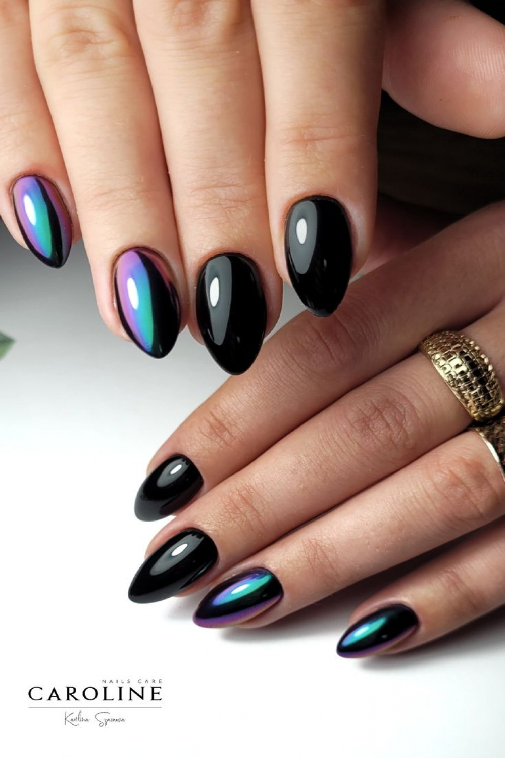 Pin by maria laura on uñas in   Dark nail designs, Nails