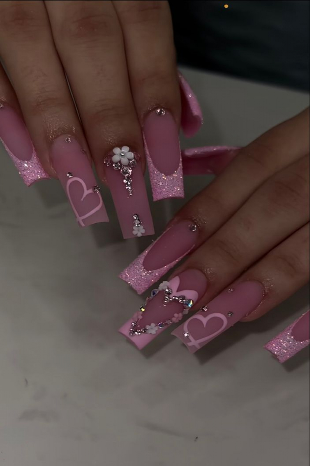 Pink Acrylic Birthday Nails in   Nägel inspiration, Designer