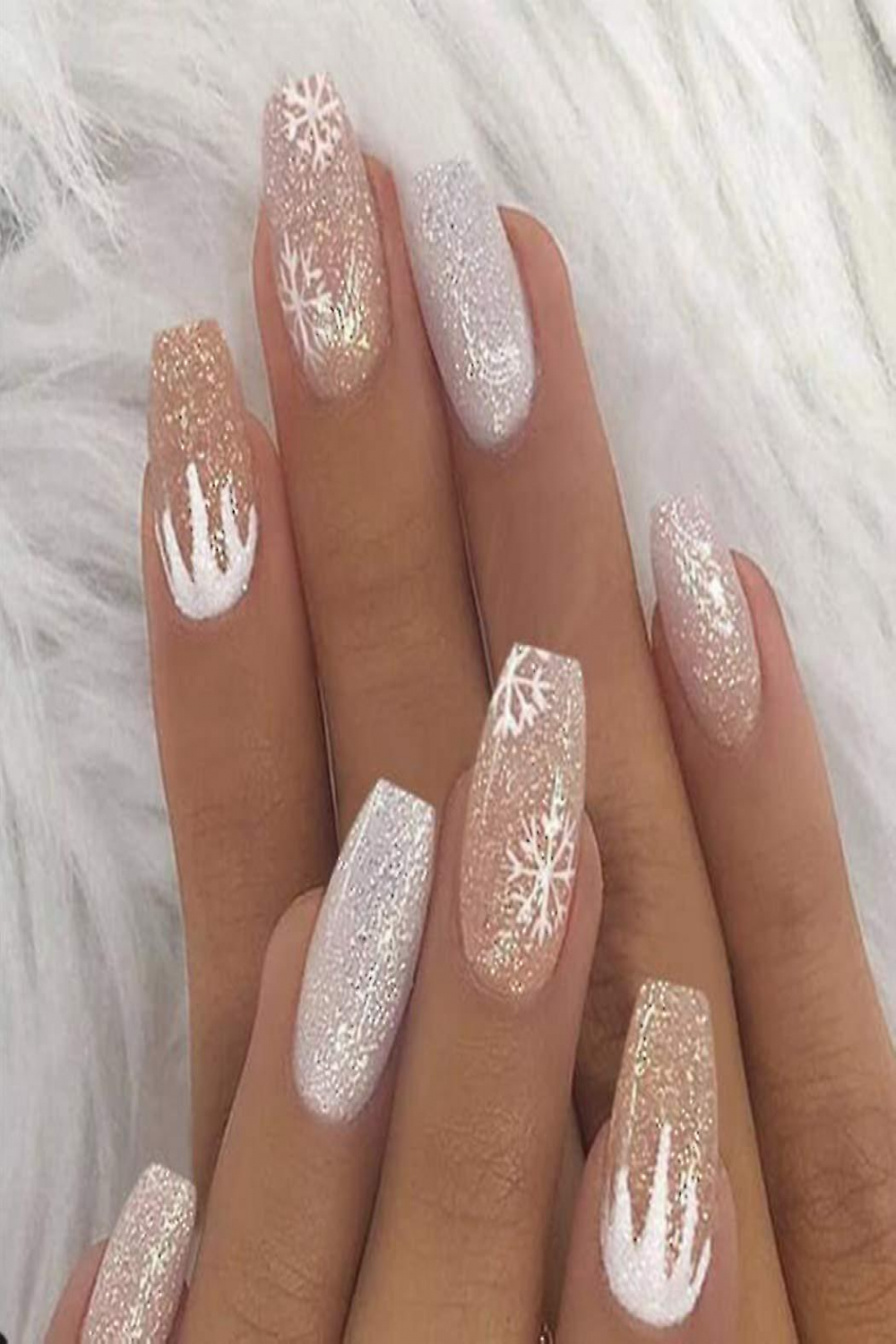 Press On Nails White Snowflake Coffin Fake Nails Christmas False Nails Full  Cover Acrylic Nails Compatible With Women And Teen Girls (style )