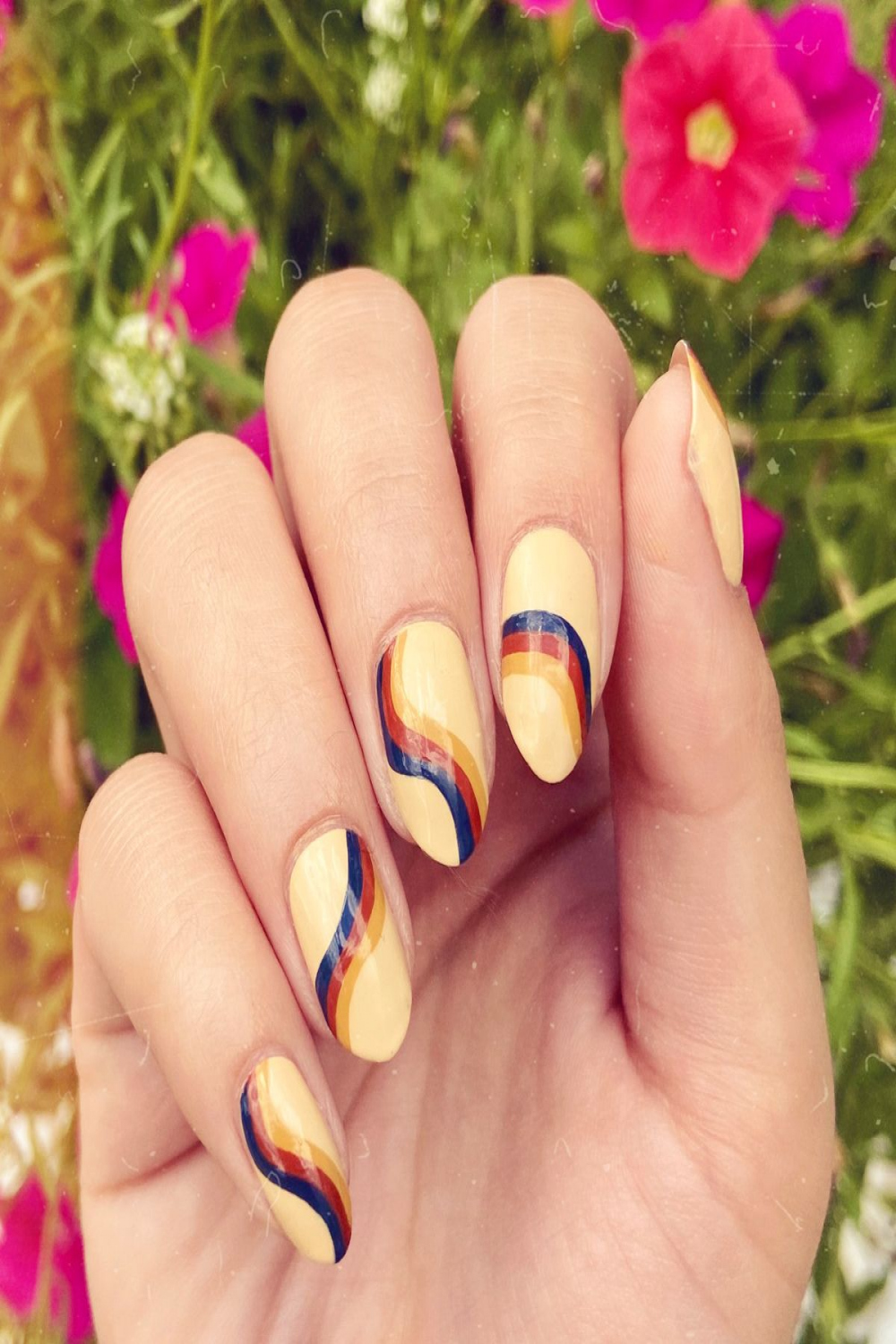 Simple s s rainbow stripe supergraphic nail art  Nail art