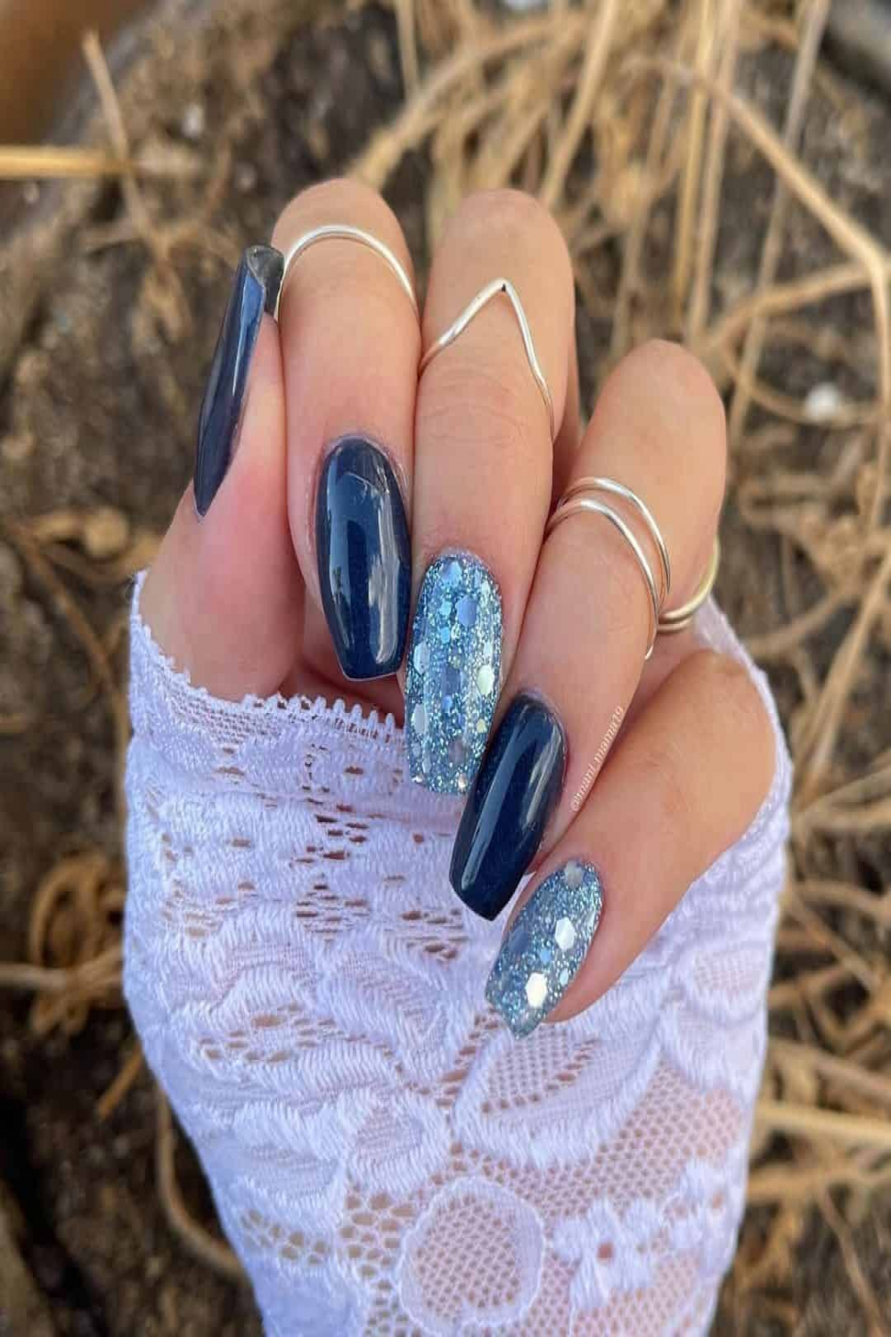 Top  Stunning Nail Designs With Glitter (Short & Long