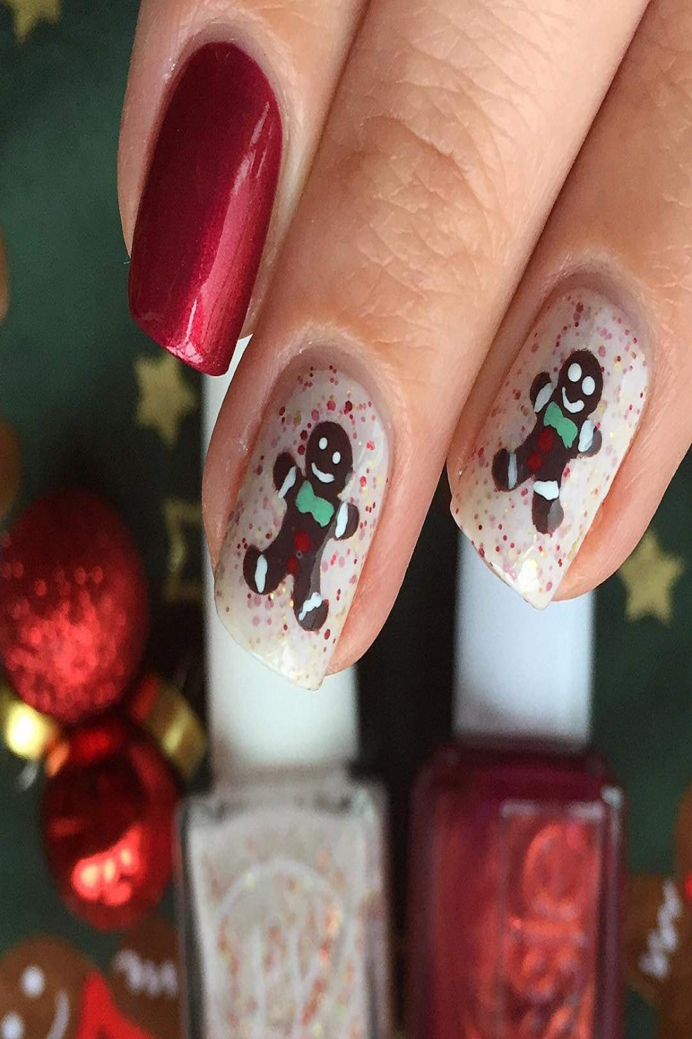 Whats Up Nails - Gingerbread Man Vinyl Stencils for Christmas Nail Art  Design ( Sheet,  Stencils)