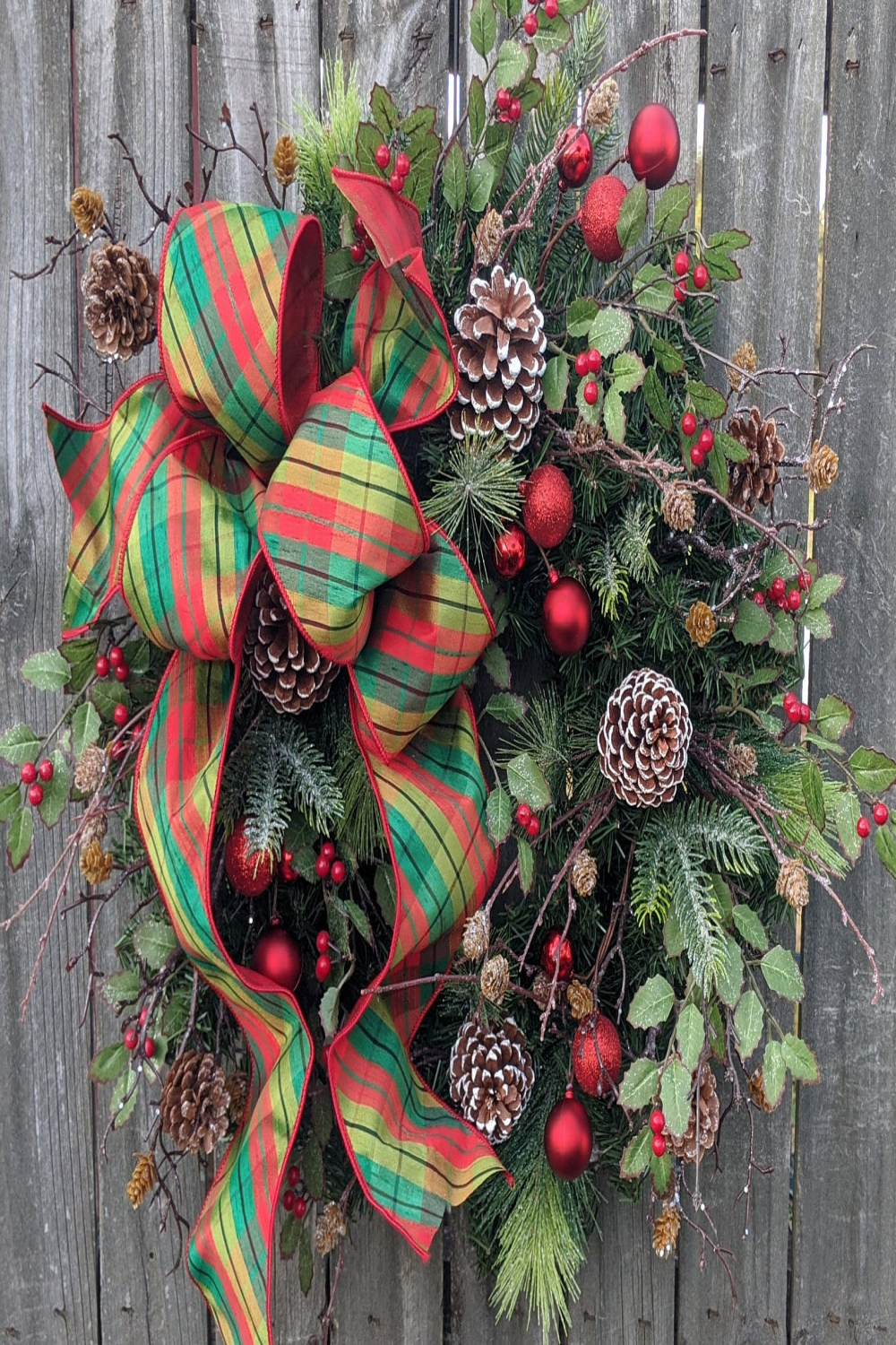 Christmas Wreaths, Christmas Wreath for Door, READY TO SHIP, Natural  Elegant Christmas wreath Sparkle and Plaid Red Berries, Christmas