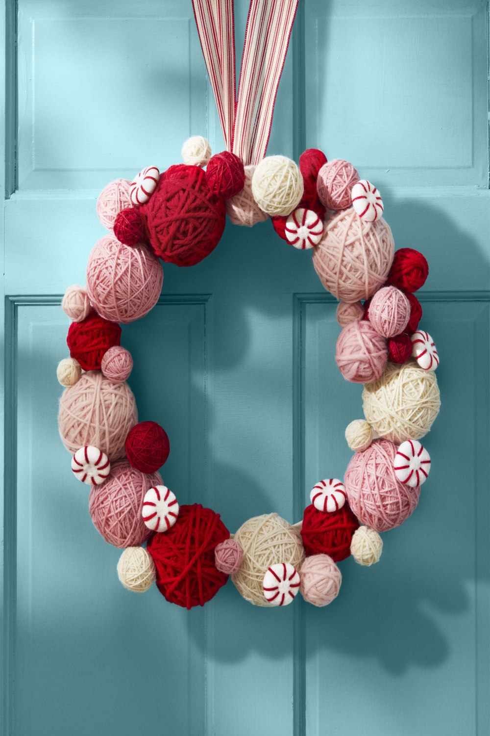 DIY Christmas Wreaths - Pretty Holiday Wreath Ideas