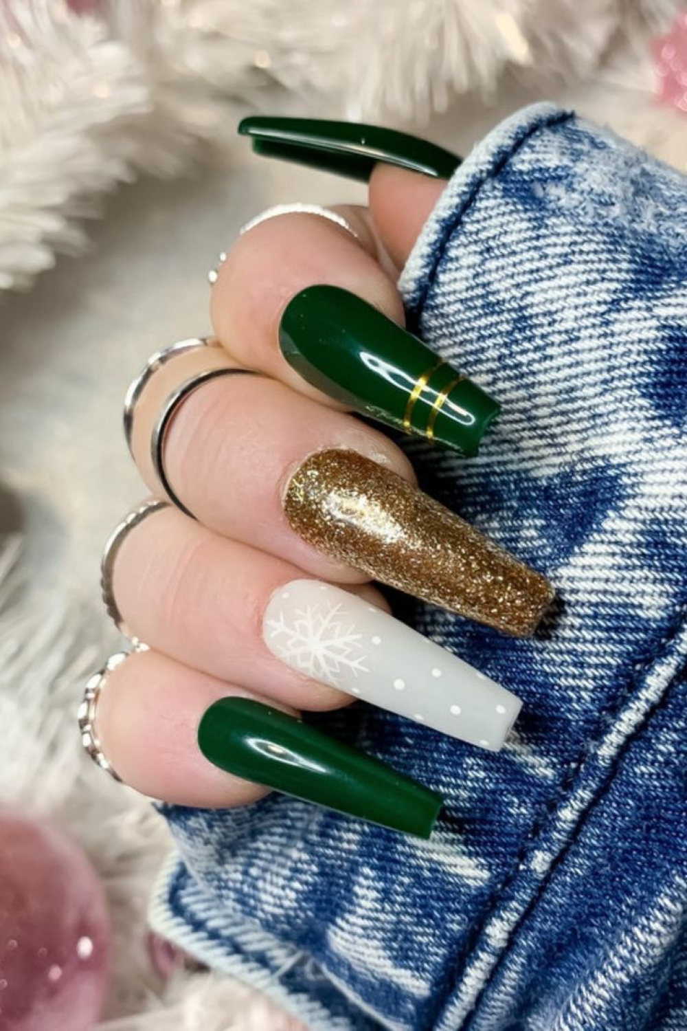 Green Christmas Nails to Make You Stand Out  Manicura de uñas