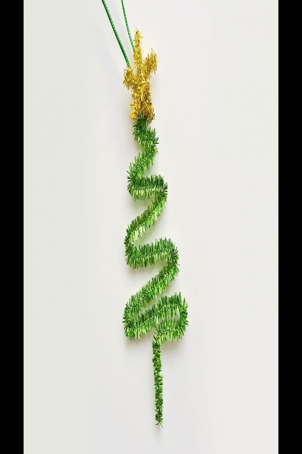 How to Make Pipe Cleaner Tree Ornaments