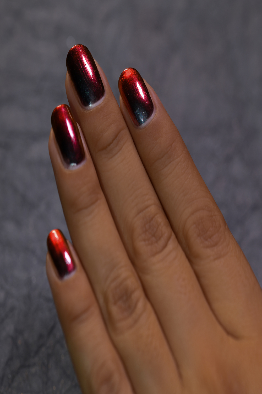 ILNP Eclipse - Black to Red Ultra Chrome Nail Polish