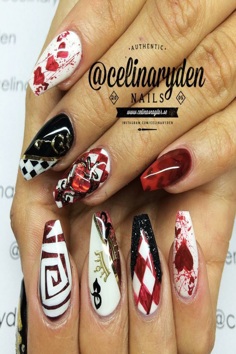 Queen of hearts by Celina Rydén  Alice in wonderland nails, Nail