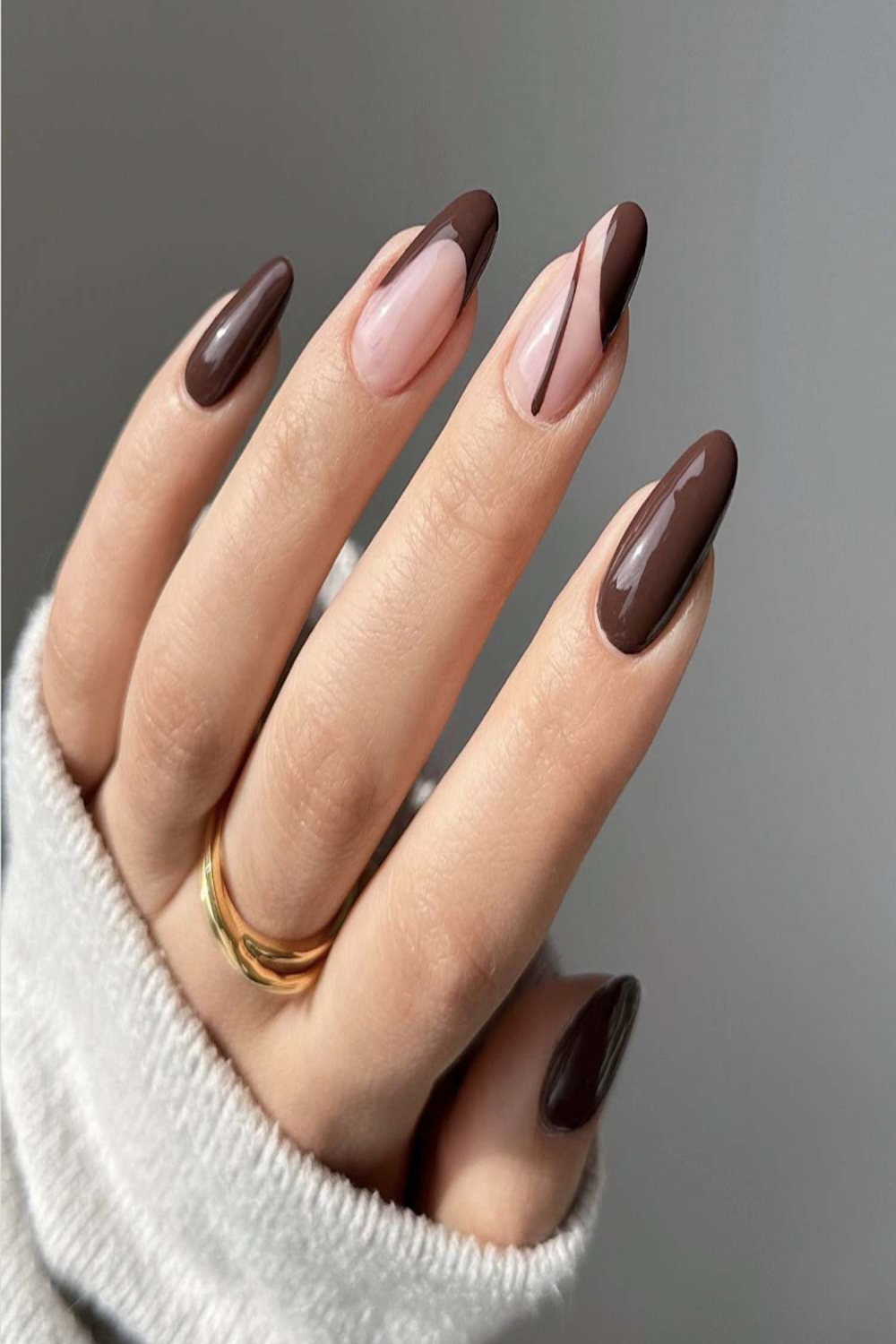 Short Almond Nail Ideas Perfect for Fall