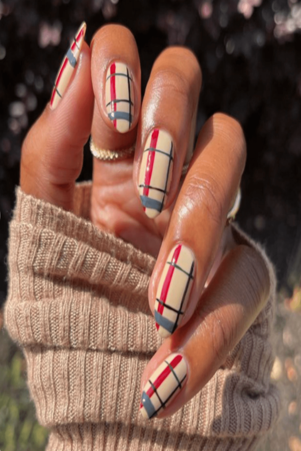 Sweater Nail Designs for Winter: Cable Knit to Cashmere